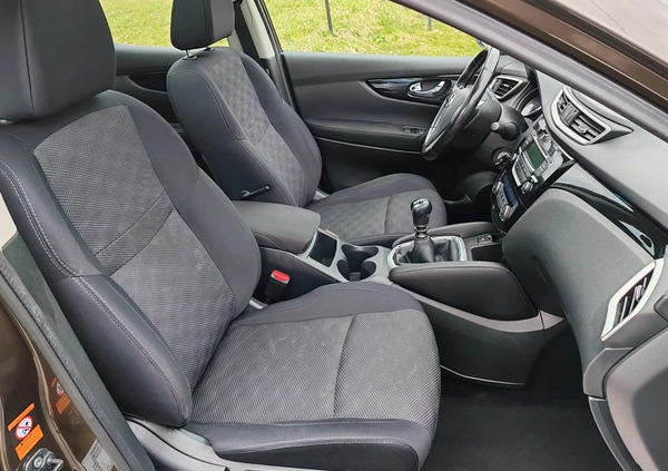 Nissan Qashqai cena 45999 przebieg: 283187, rok produkcji 2016 z Wolbrom małe 781